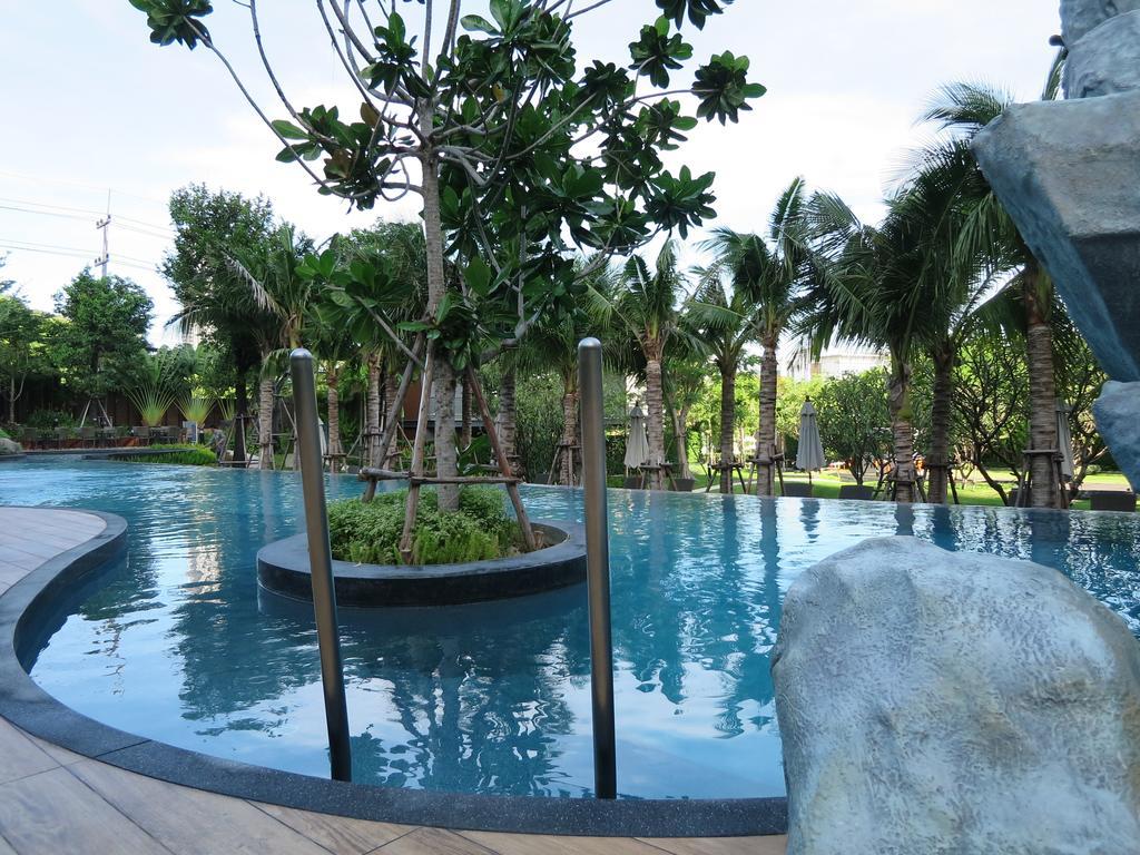 Jp'S Unixx Residence Club Pattaya Exterior photo
